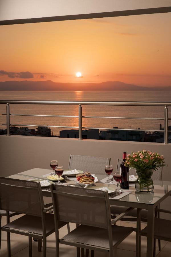 Overview Chania With Sea View And Amazing Sunset 외부 사진